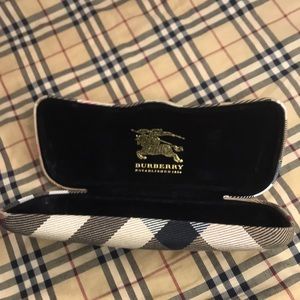 Authentic Burberry hard eyeglass case-Nova Check -Made in Italy